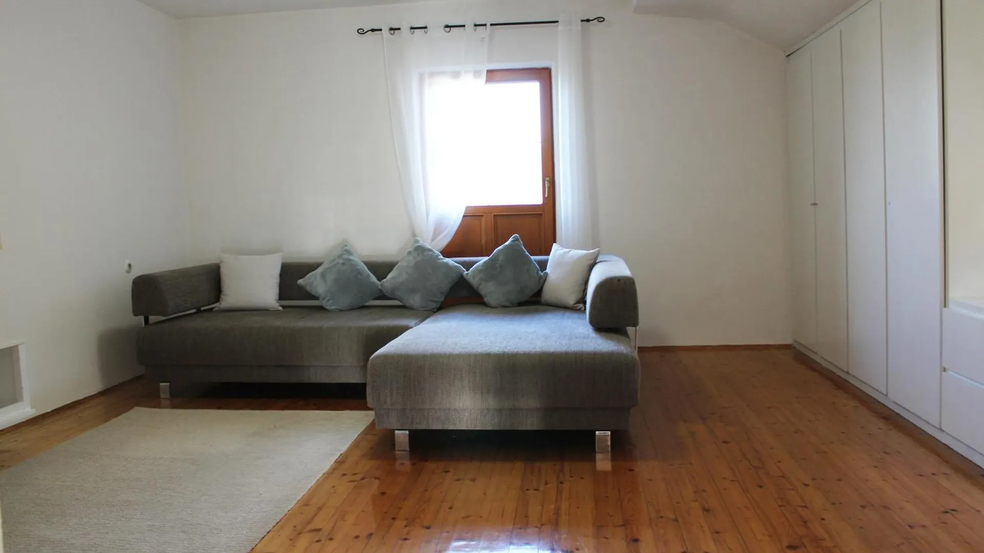 Holiday home Ferienhaus Mit Garten Fuer Bis Zu 6 Personen Rosenheim