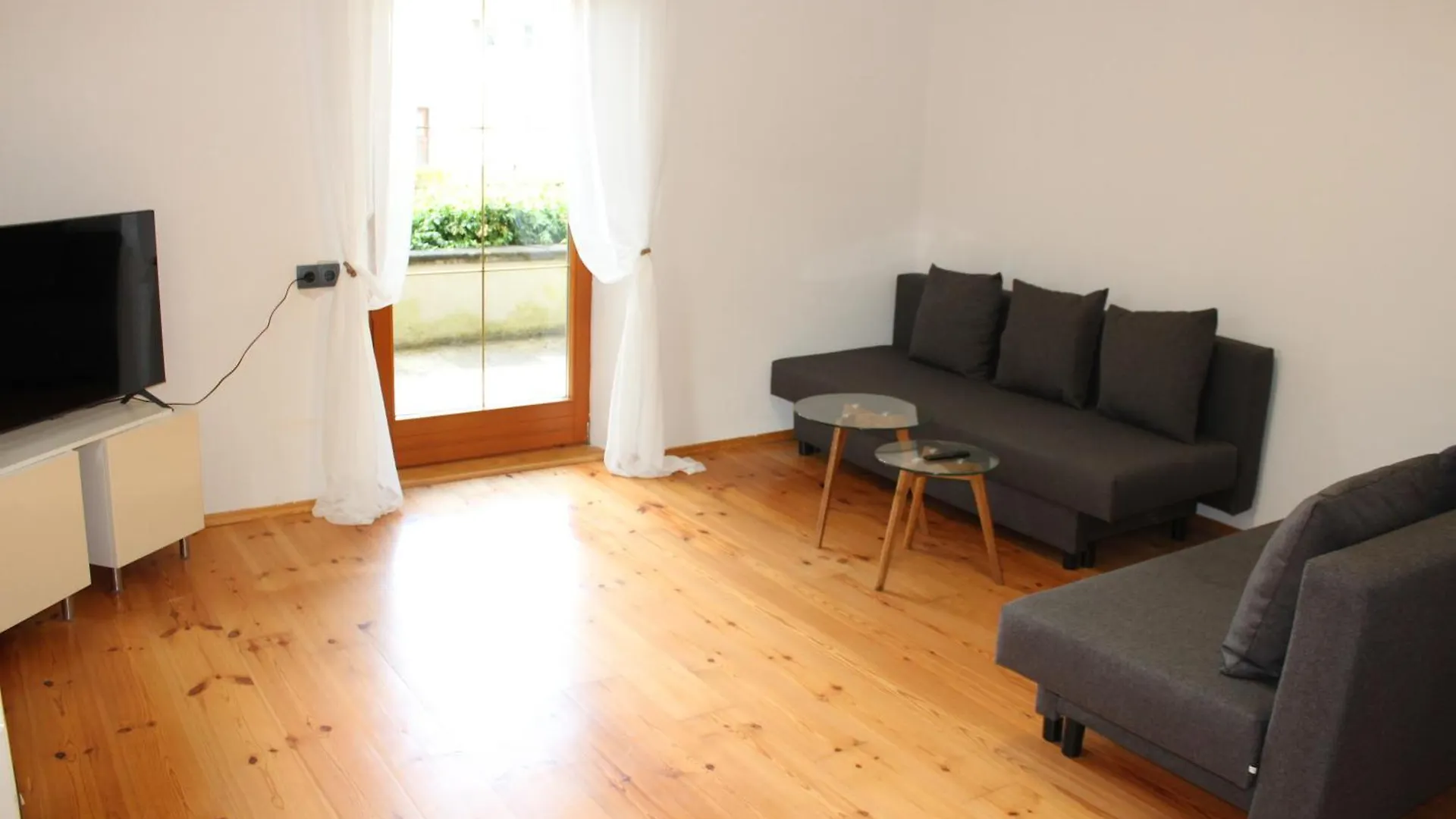 Ferienhaus Mit Garten Fuer Bis Zu 6 Personen Rosenheim Germany