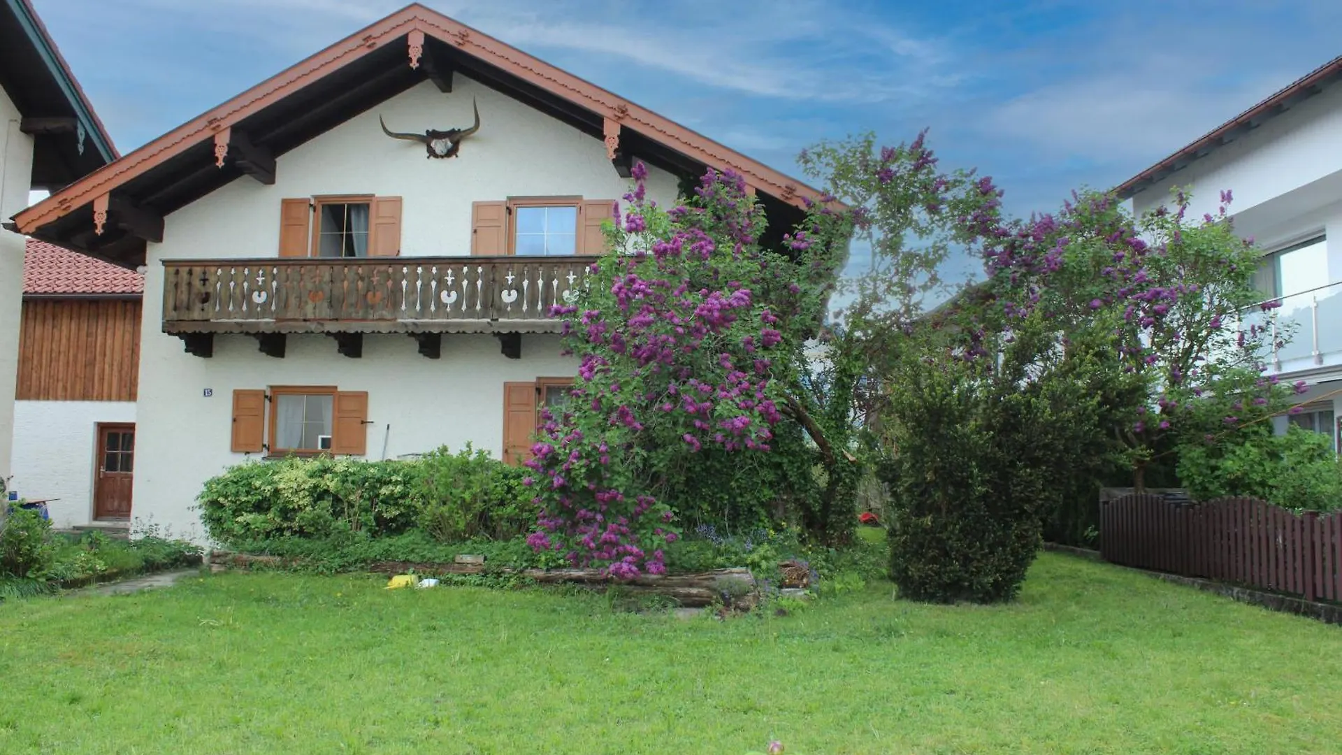 Ferienhaus Mit Garten Fuer Bis Zu 6 Personen Розенхайм