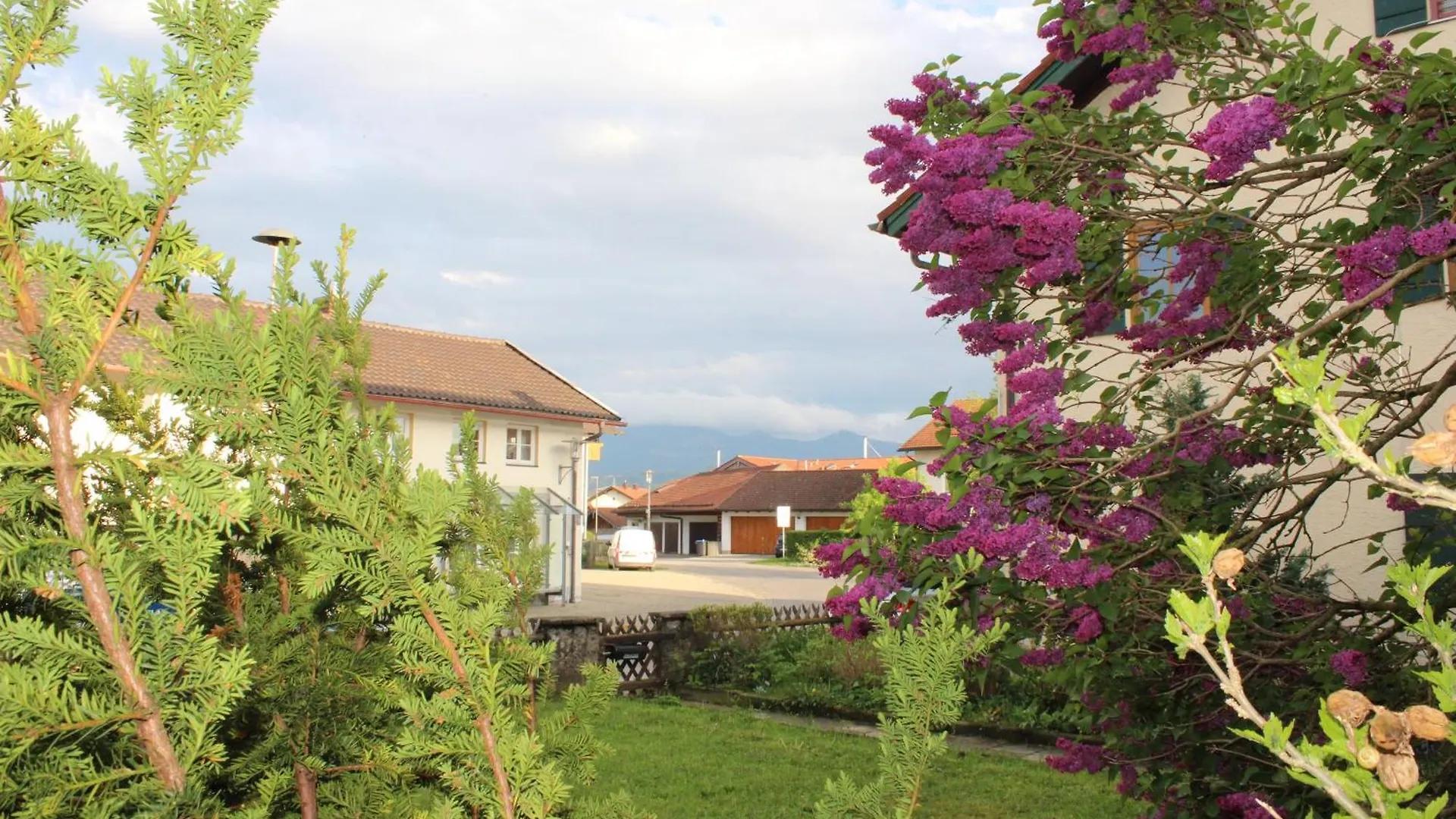 Ferienhaus Mit Garten Fuer Bis Zu 6 Personen Розенхайм