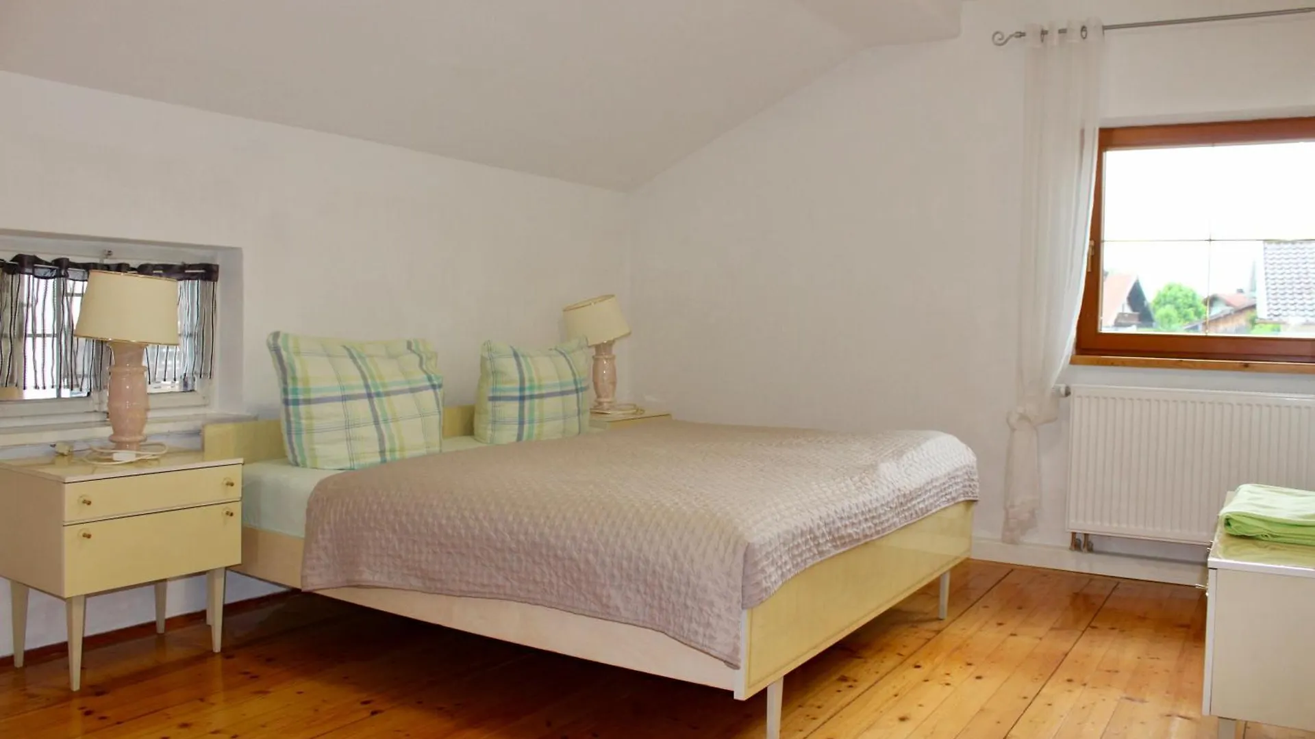 Дом отдыха Ferienhaus Mit Garten Fuer Bis Zu 6 Personen Розенхайм